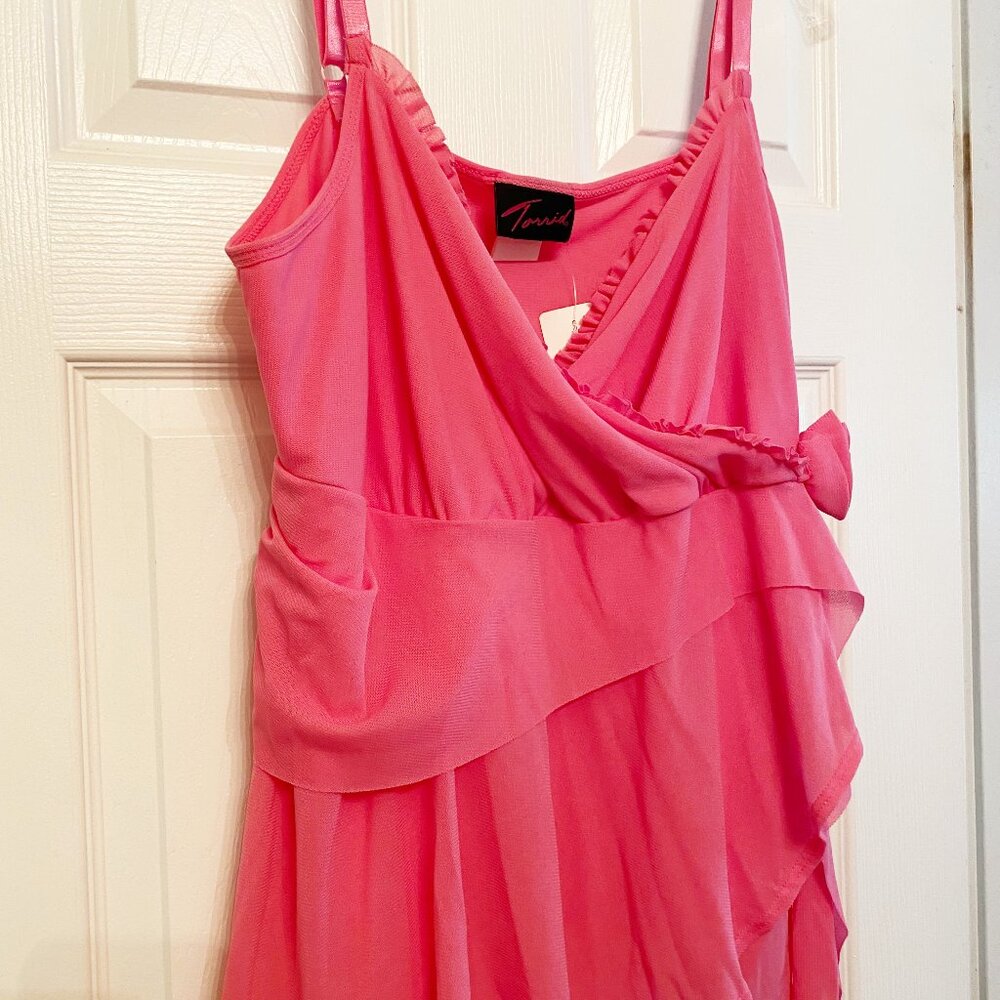 NWT Torrid Pink Surplice Mesh Ruffle Cami Size 3